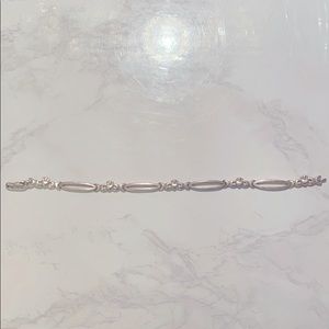 Sterling Silver Claddagh Bracelet